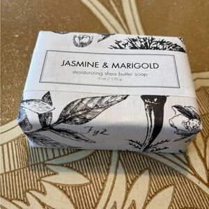 Formulary55 Jasmine & Marigold Soap 6 oz.
